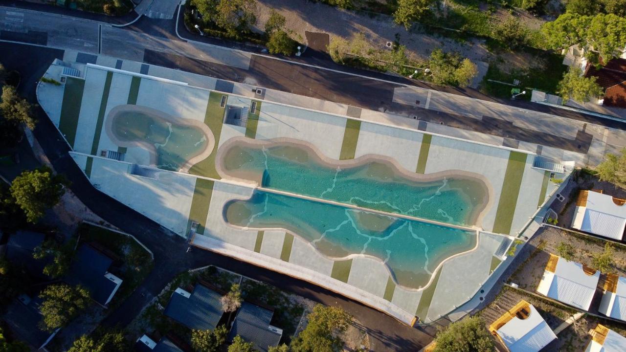Sea House Pool & Jacuzzi - Privilege Point Camping & Villas 셀스 외부 사진