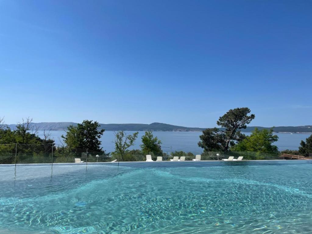 Sea House Pool & Jacuzzi - Privilege Point Camping & Villas 셀스 외부 사진